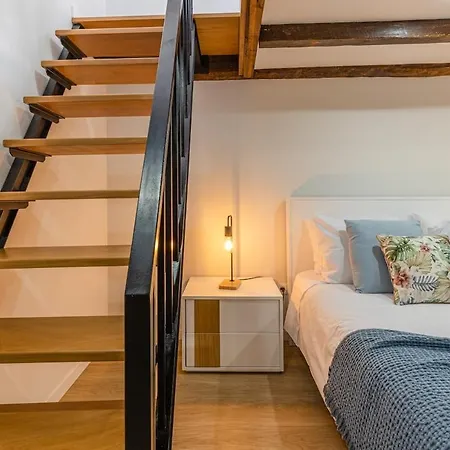Apartment Sun House A - Refugio Na *